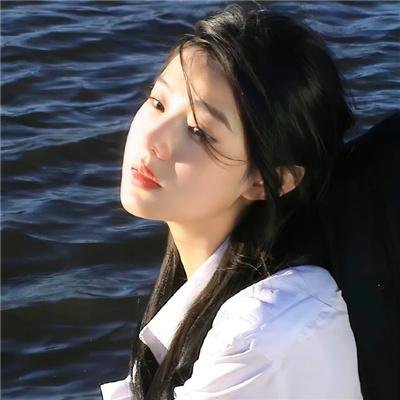 泳队惊魂